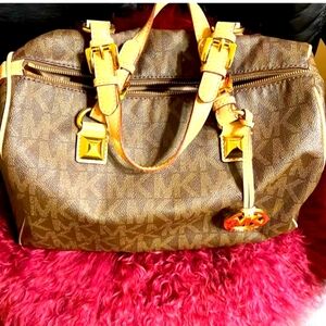 Michael kors large purse